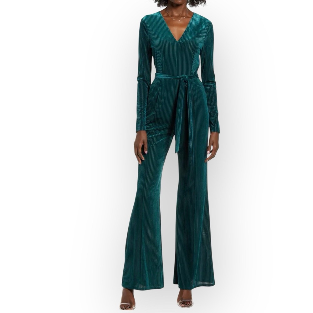 ASTR The Label Jumpsuit Ribbed Velvet V-Neck Flare In Spruce Green Tie Waist S